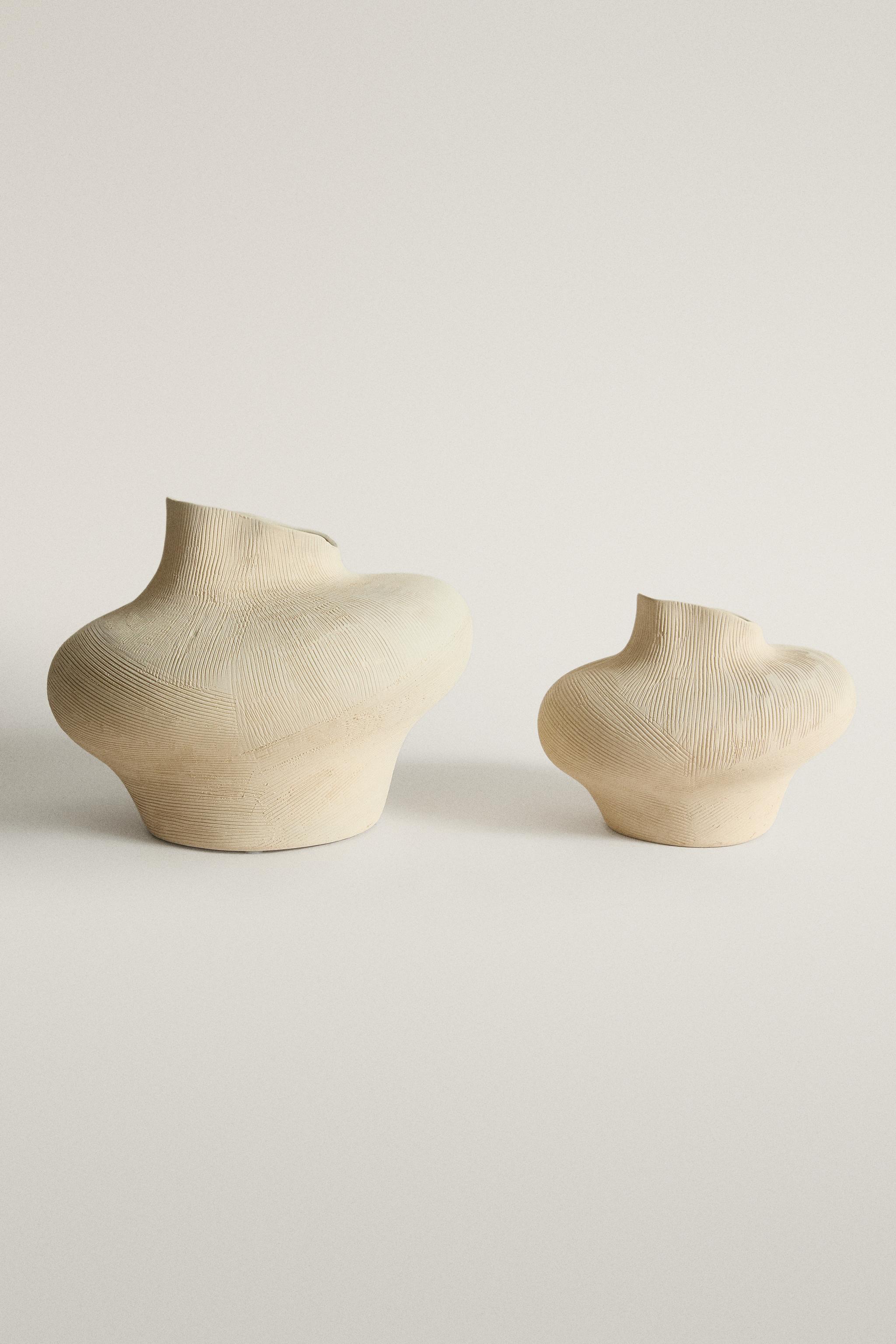 IRREGULAR CERAMIC VASE